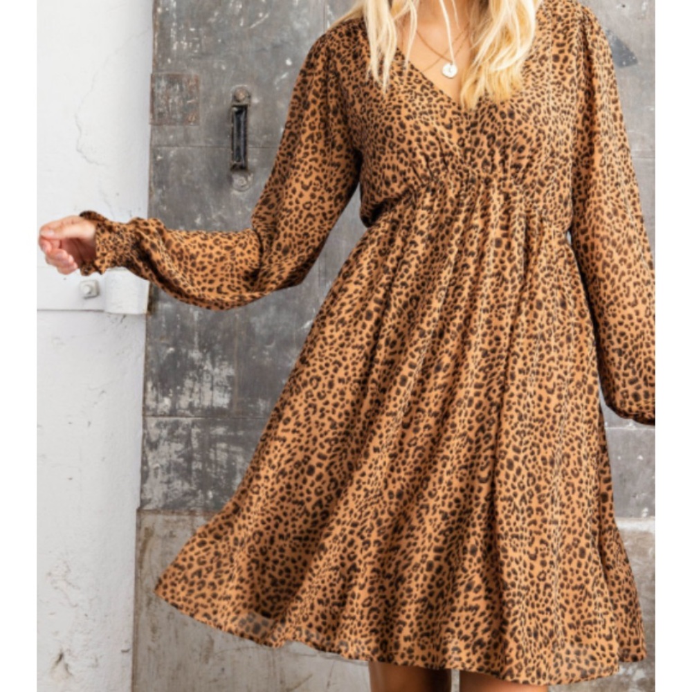 CUTE Kori America leopard long ruffle sleeve boho dress